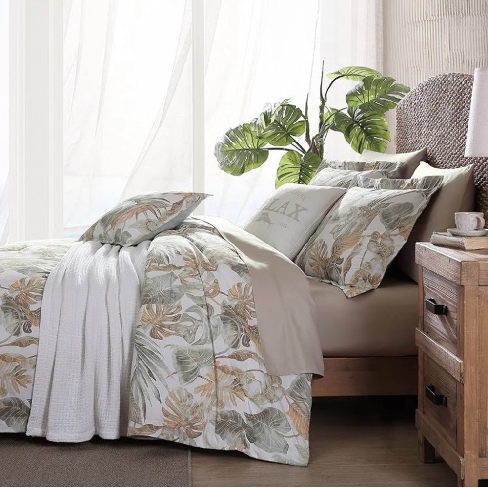 Tommy Bahama Raw Coast Green Cotton Reversible Duvet Cover Set Queen - Picture 3 of 8